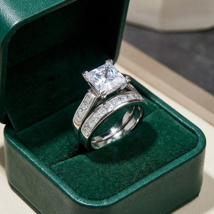 Elegant Zirconia Commitment Ring Set