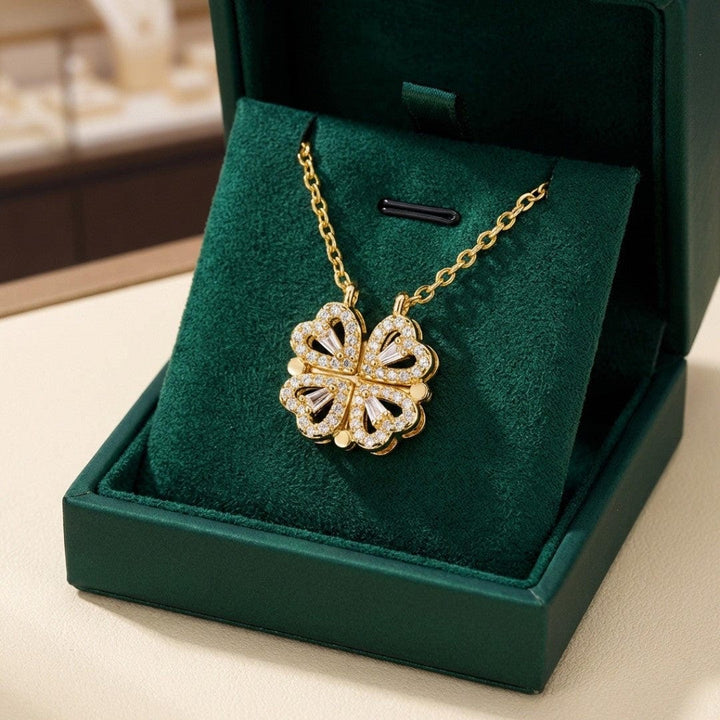 Clover-Shaped Gold Necklace Featuring a Heart-Shaped Zircon Pendant