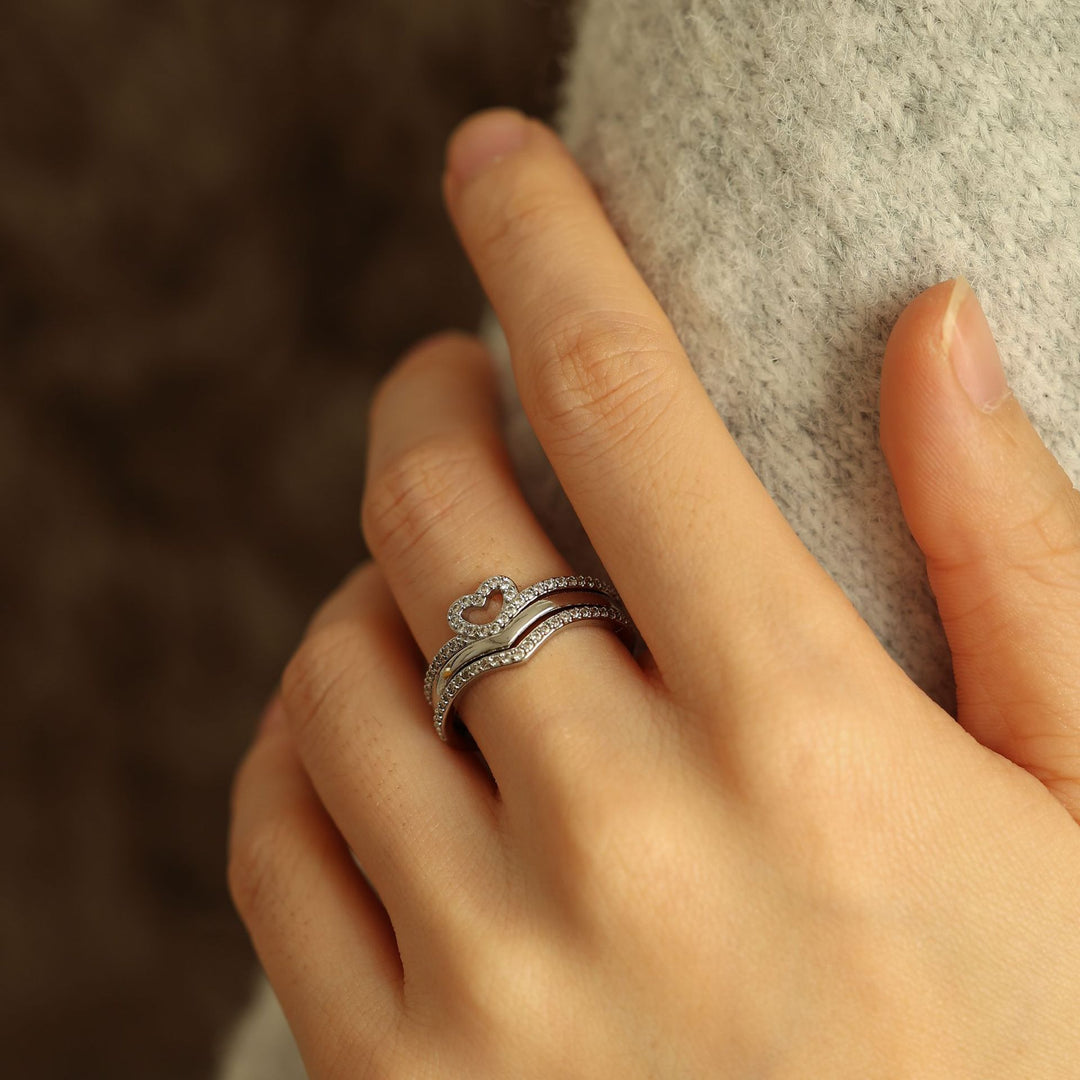 Radiant Heart Wishbone Stacking Rings