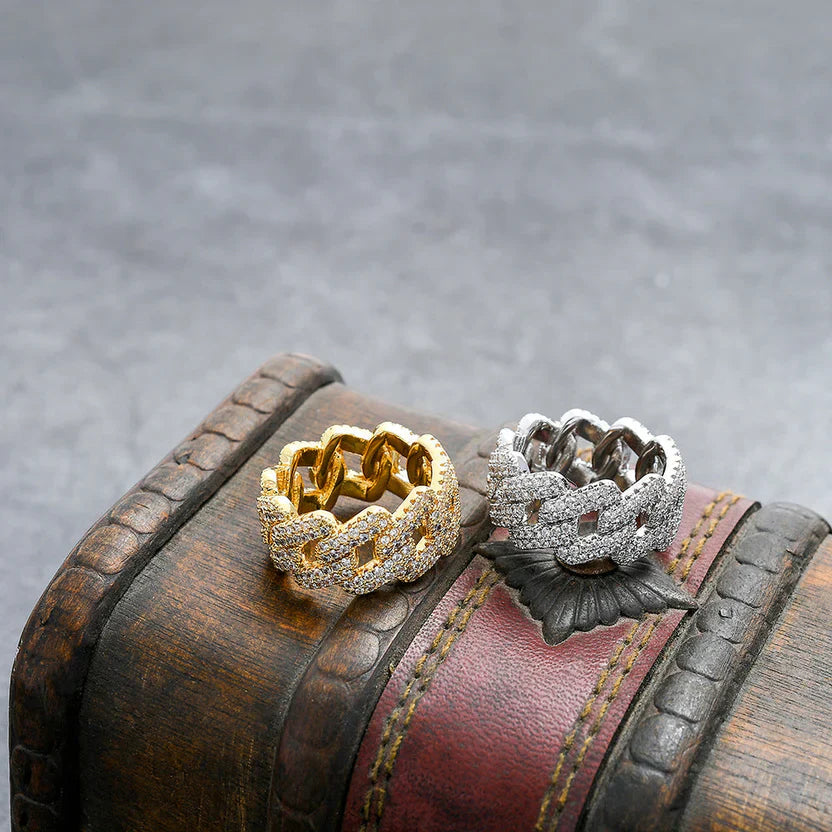 Sophisticated Zirconia-Embedded Gold and Silver Ring