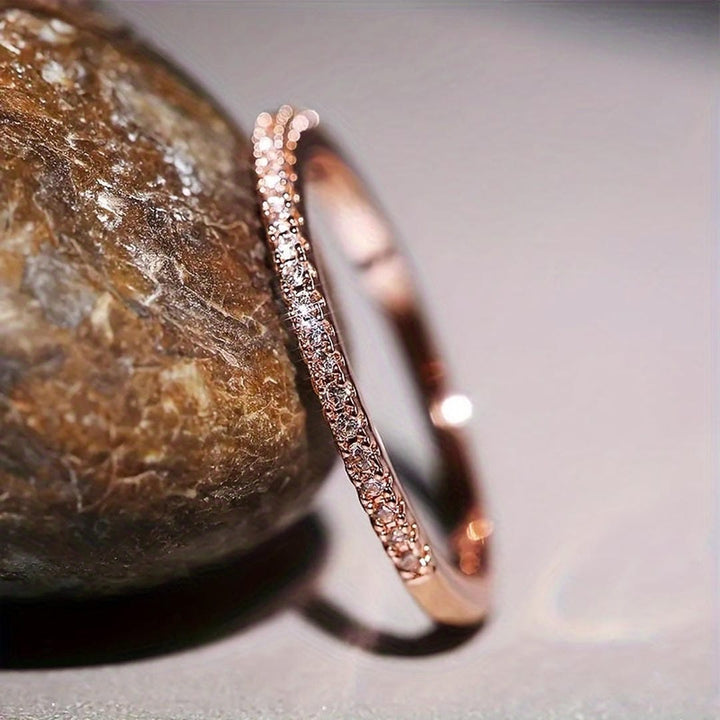 Elyse Simple Zirconia Band
