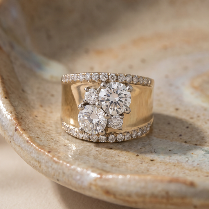 Retro Radiant Zirconia Ring in Gold