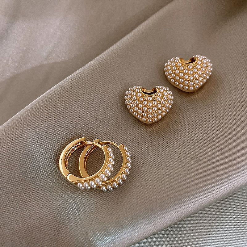 Golden Love Pearl Earrings