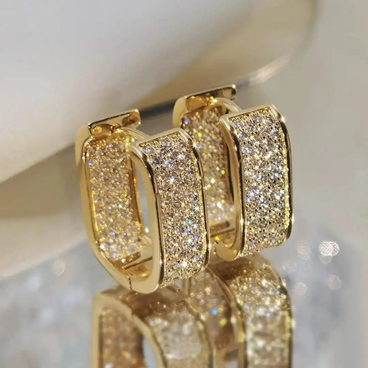 Pavelina Huggie Hoop Ear Jewelry