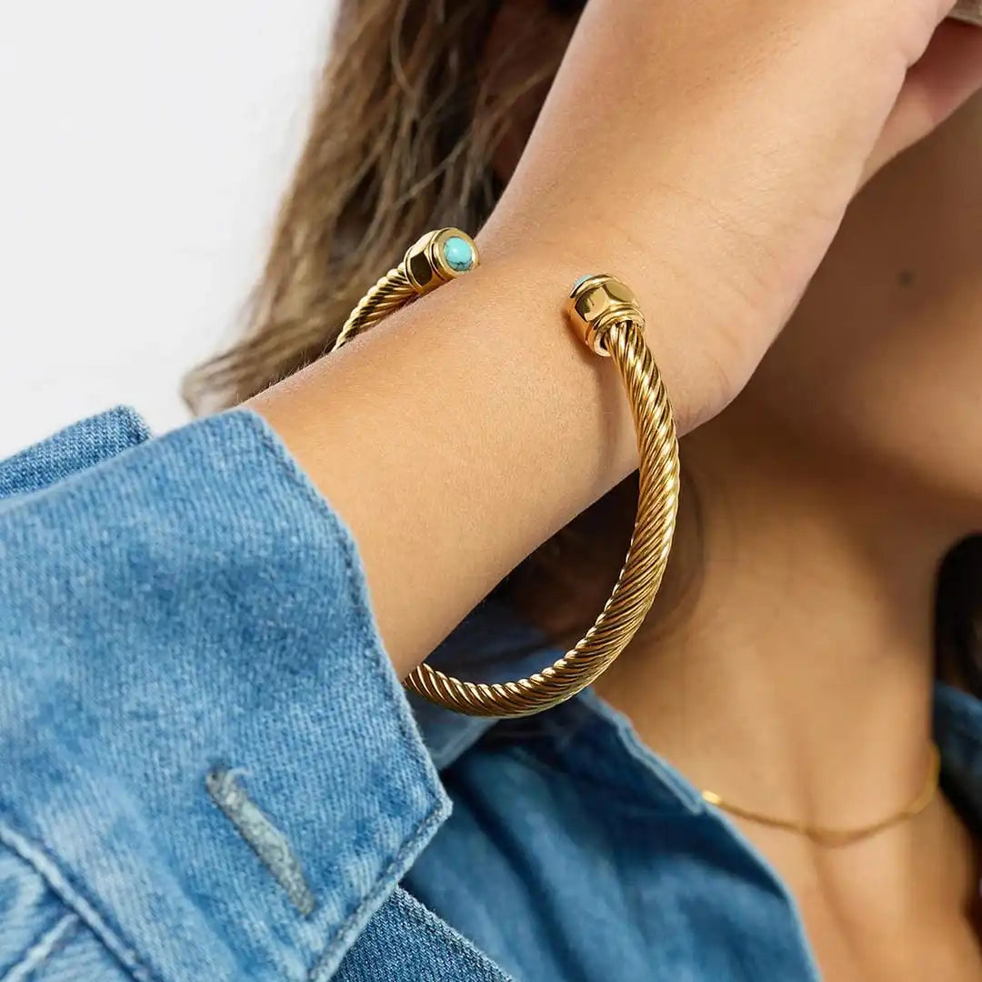 Retro Gold Adjustable Gemstone Bracelet