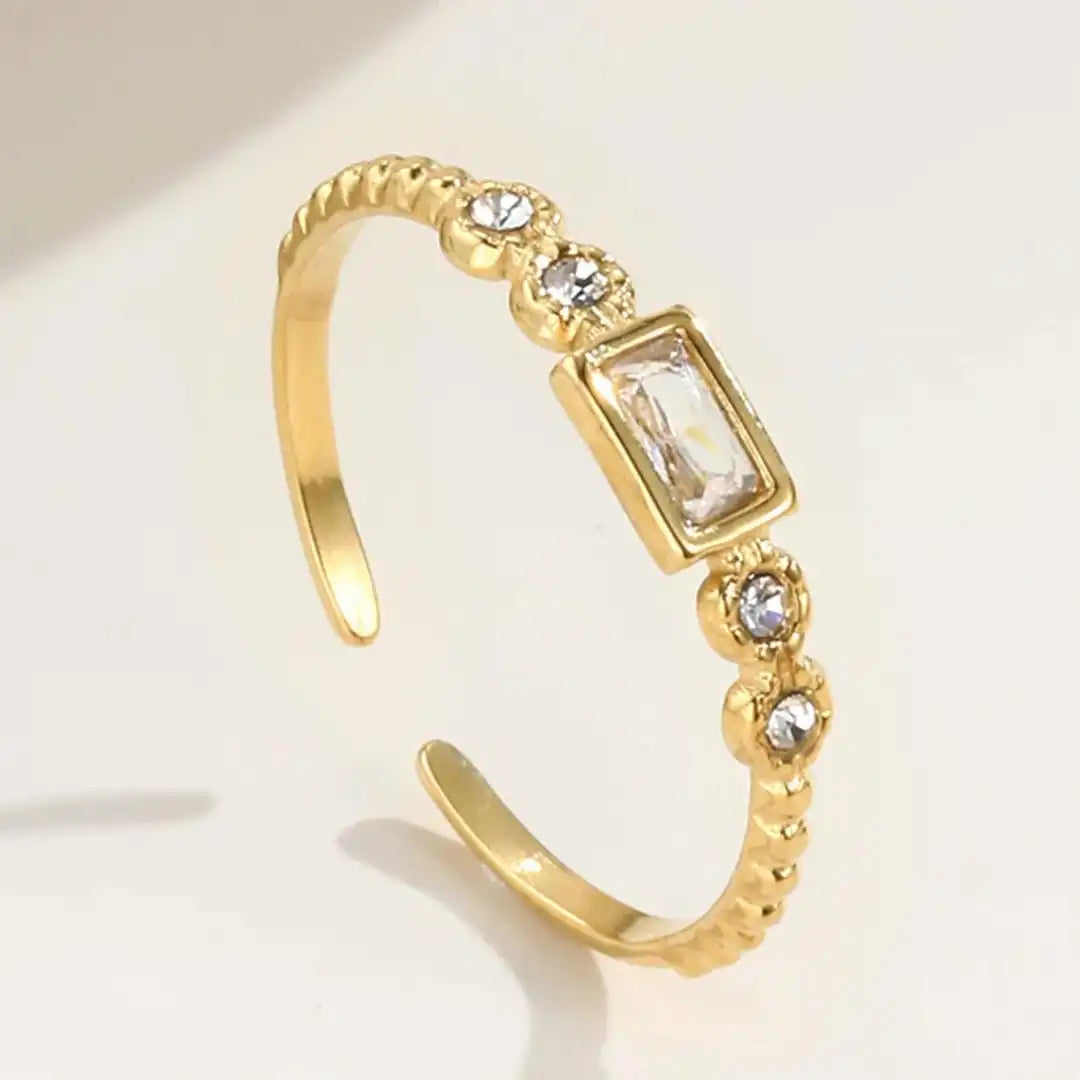 Baguette Station Adjustable Ring