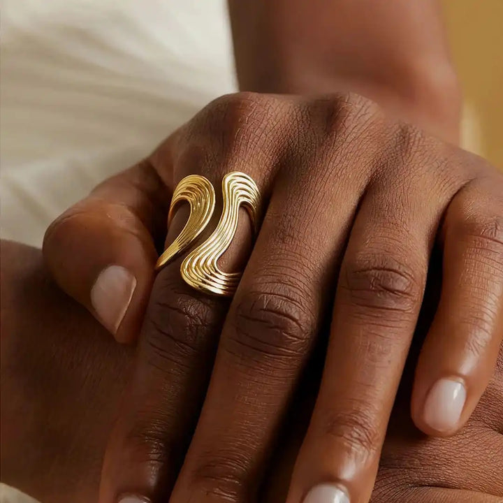 Elegant Gold Beaded Ring