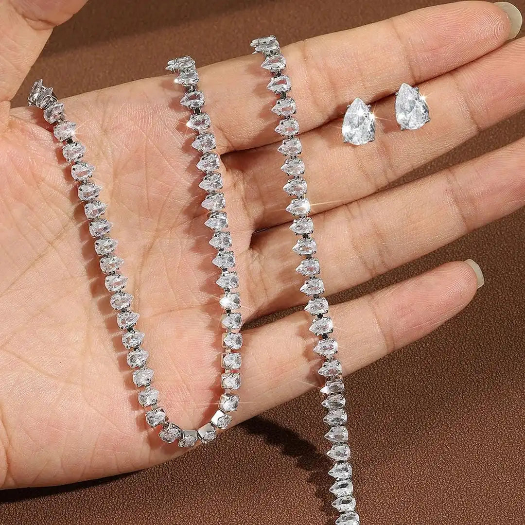 Stunning Clear Round Cubic Zirconia Complete Bridal Set
