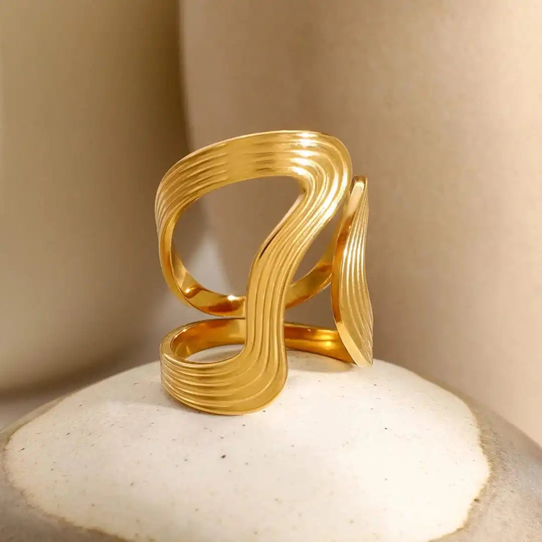 Elegant Gold Beaded Ring