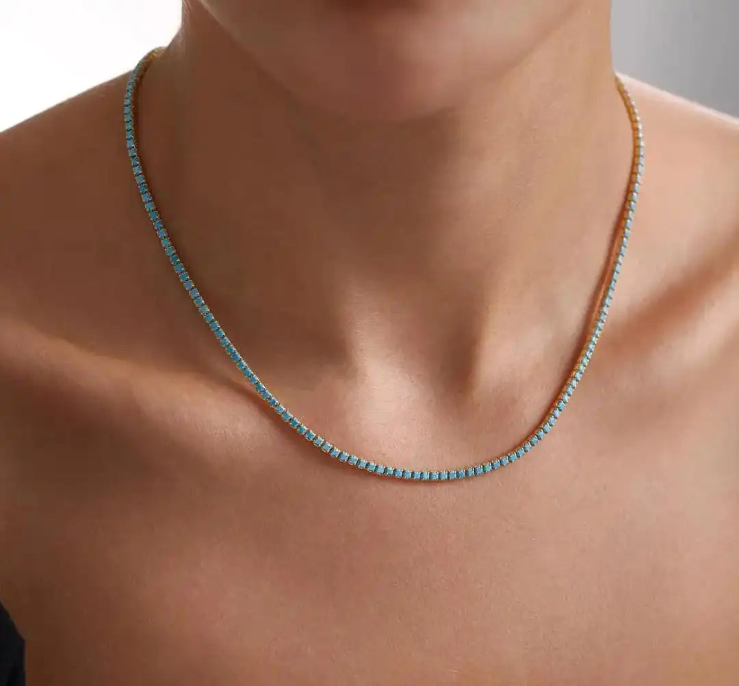 Antique Gold Necklace with Turquoise Gemstone