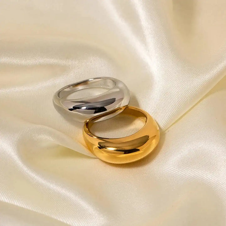 Eternal Golden Crescent Ring
