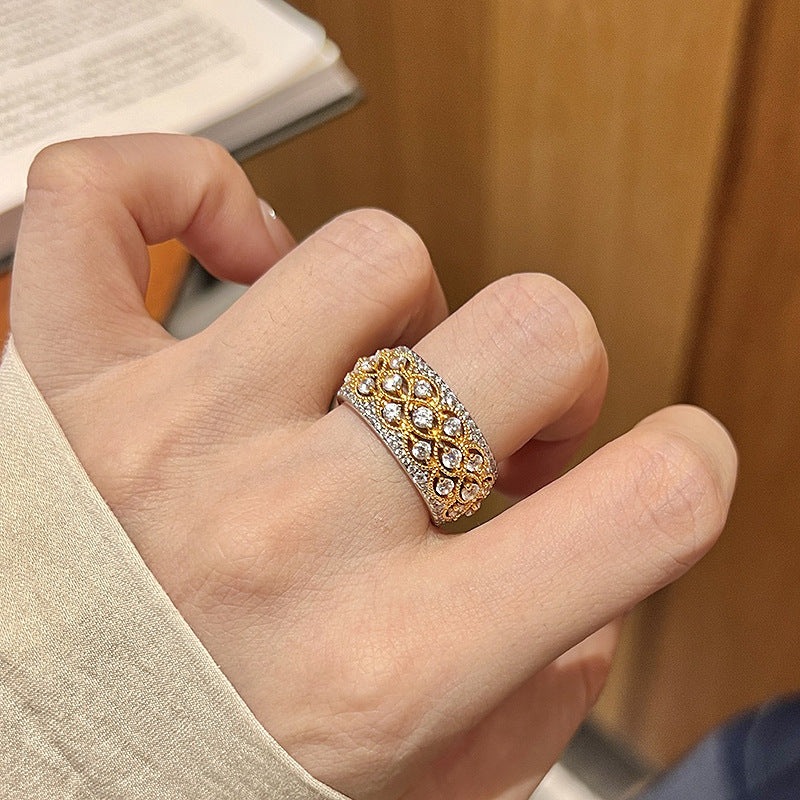 Pavé Gold Harmony Band