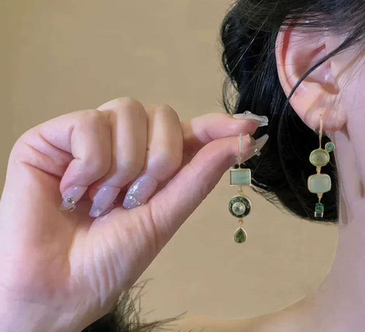 Retro Emerald Earrings