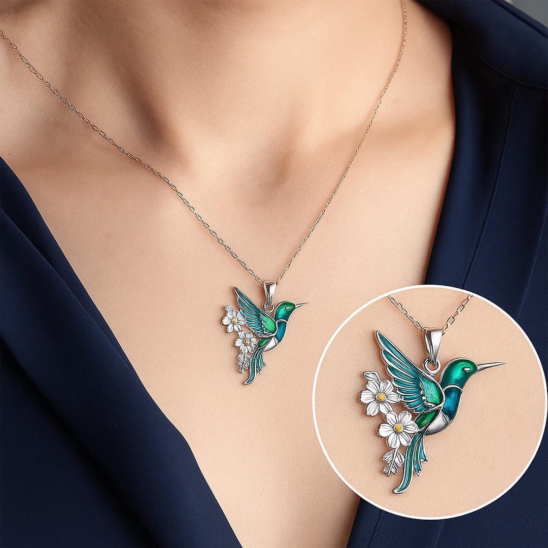 Stunning Hummingbird Pendant Necklace with Coordinating Earrings