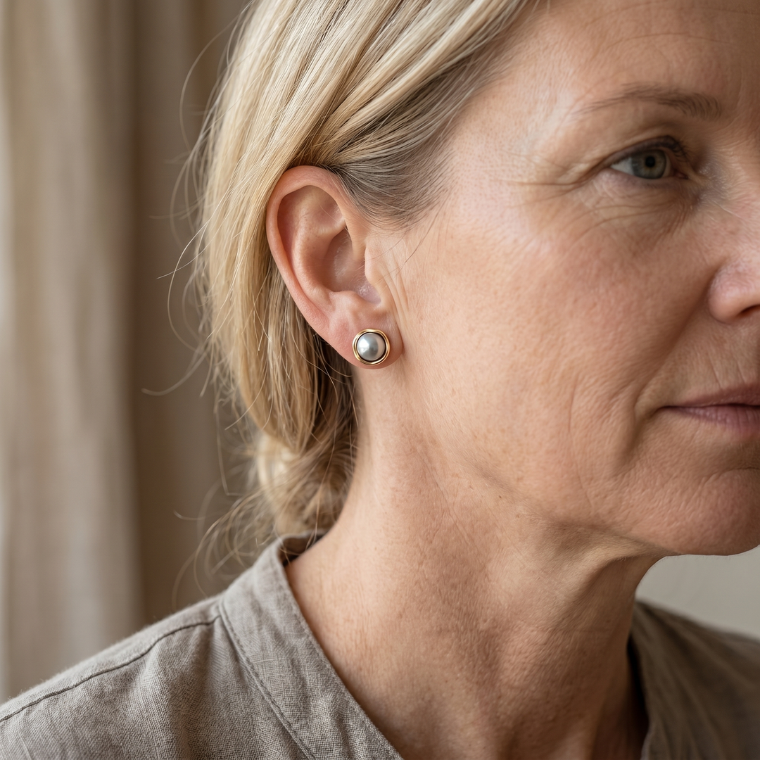 Sophisticated Black Pearl Earrings