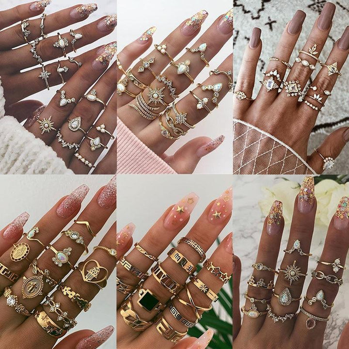 Exclusive set of 8 to 12 rings